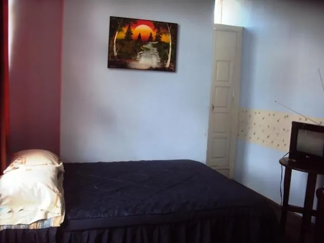 קיטו Hotel Hungaro