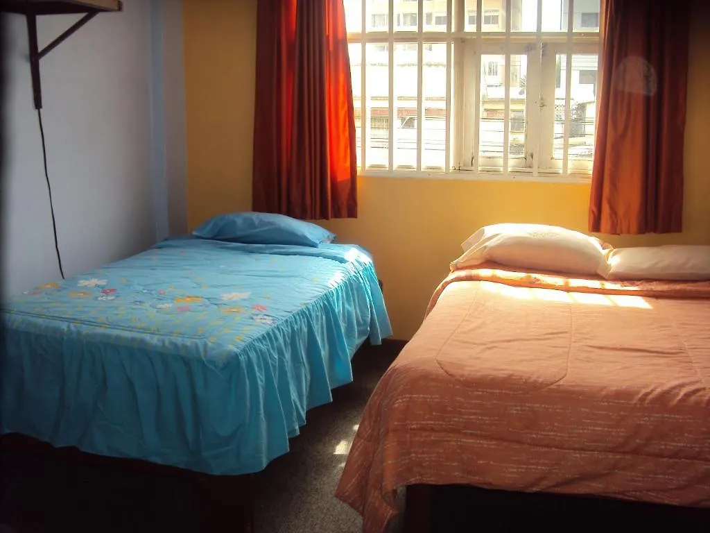 Hotel Hungaro Quito 2*,  Ecuador